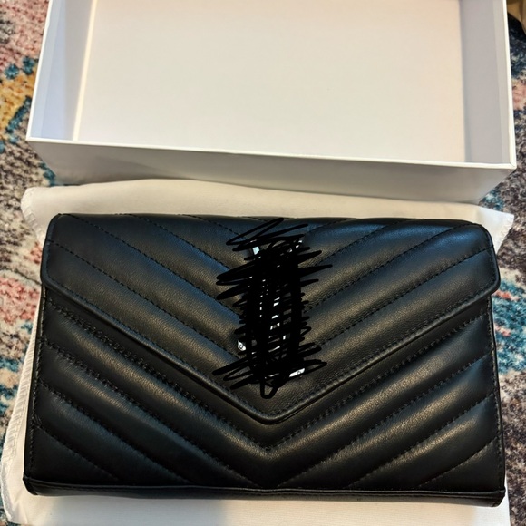 Designer Inspired Bag - Picture 1 of 4